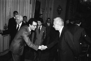 Incontro del Presidente della Repubblica Francesco Cossiga con la Giuria e i vincitori del Premio letterario Tevere