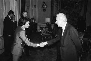 Incontro del Presidente della Repubblica Francesco Cossiga con la Giuria e i vincitori del Premio letterario Tevere