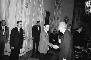 Il Presidente della Repubblica Francesco Cossiga riceve in udienza Edoardo Martinengo, presidente dell'Unione nazionale comunità enti montani, con la nuova Giunta esecutiva