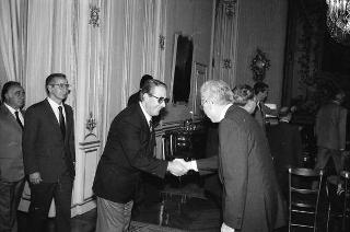Il Presidente della Repubblica Francesco Cossiga riceve in udienza Edoardo Martinengo, presidente dell'Unione nazionale comunità enti montani, con la nuova Giunta esecutiva