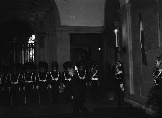 Cerimonia di inaugurazione della lapide celebrativa del 40° anniversario della fondazione della Repubblica nel Palazzo del Quirinale