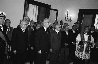 Deposizione di una corona di alloro sulla lapide dei caduti del Quirinale