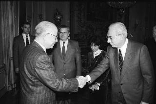 Incontro del Presidente della Repubblica Francesco Cossiga con  il Vice Primo Ministro e Ministro degli Affari Esteri della Repubblica Araba d'Egitto, Signor Eswar Abdel Meguid
