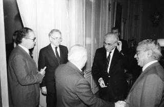 Il Presidente della Repubblica Francesco Cossiga incontra Peter Rodino, presidente della Commissione giustizia della Camera dei Rappresentanti degli USA
