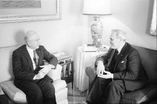 Incontro del Presidente della Repubblica Francesco Cossiga con Herbert Schambeck, vice presidente del Senato austriaco, e Friedrich Frolichsthal, ambasciatore della Repubblica d'Austria a Roma
