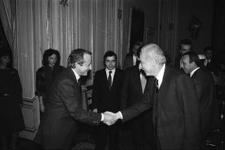 Incontro del Presidente della Repubblica Francesco Cossiga con Stefano Sandri, presidente dell'EFIM, con una delegazione della Finanziaria "Ernesto Breda" s.p.a., nel centenario di fondazione della Società