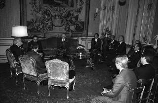 Incontro del Presidente della Repubblica Francesco Cossiga con Stefano Sandri, presidente dell'EFIM, con una delegazione della Finanziaria "Ernesto Breda" s.p.a., nel centenario di fondazione della Società