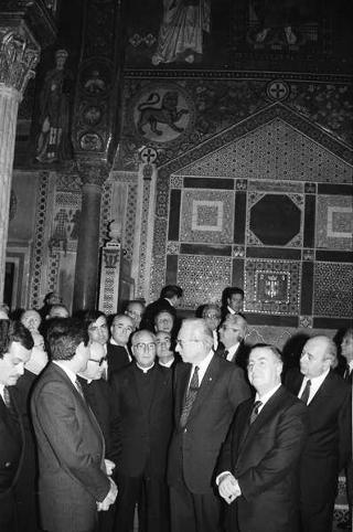 Visita ufficiale del Presidente della Repubblica Francesco Cossiga alla città di Palermo, in occasione del 50° anniversario della morte di Luigi Pirandello