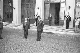 I segretari dei partiti si recano al Quirinale per le Consultazioni dopo la crisi del Governo Craxi