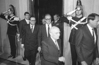 I segretari dei partiti si recano al Quirinale per le Consultazioni dopo la crisi del Governo Craxi