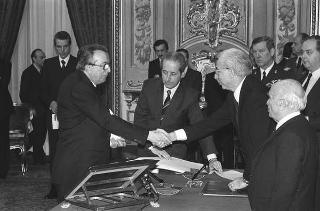 Il Presidente della Repubblica Francesco Cossiga presiede la cerimonia di giuramento dei componenti del VI Governo Fanfani