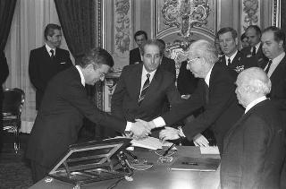 Il Presidente della Repubblica Francesco Cossiga presiede la cerimonia di giuramento dei componenti del VI Governo Fanfani