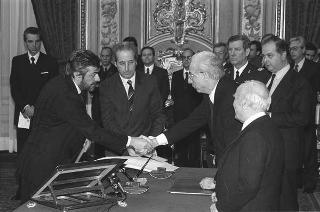 Il Presidente della Repubblica Francesco Cossiga presiede la cerimonia di giuramento dei componenti del VI Governo Fanfani