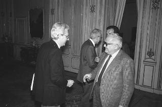Il Presidente della Repubblica Francesco Cossiga riceve Gerardo Chiaromonte, direttore de "L'Unità", e il  presidente Armando Sarti per presentare il quotidiano nella sua nuova veste editoriale