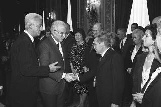 Giuseppe Manzari, Avvocato generale dello Stato, con i partecipanti al Convegno nazionale sul tema "L'Avvocatura nei principali ordinamenti giuridici"