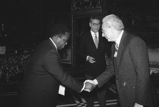 Il Presidente della Repubblica Francesco Cossiga riceve: Sua Eccellenza Federico Estatda Velez, nuovo Ambasciatore della Repubblica di Colombia, Sua Eccellenza Balthazar Nahimana, nuovo Ambasciatore della Repubblica del Burundi, Sua Eccellenza Feesago Siaosi Fepulea 'I, nuovo Ambasciatore di Samoa Occidentale, Sua Eccellenza  Horour Helgason, nuovo Ambasciatore della Repubblica d'Islanda per la presentazione delle Lettere Credenziali.