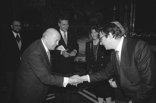 Il Presidente della Repubblica Francesco Cossiga riceve: Sua Eccellenza Federico Estatda Velez, nuovo Ambasciatore della Repubblica di Colombia, Sua Eccellenza Balthazar Nahimana, nuovo Ambasciatore della Repubblica del Burundi, Sua Eccellenza Feesago Siaosi Fepulea 'I, nuovo Ambasciatore di Samoa Occidentale, Sua Eccellenza  Horour Helgason, nuovo Ambasciatore della Repubblica d'Islanda per la presentazione delle Lettere Credenziali.
