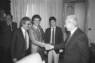 Incontro del Presidente della Repubblica Francesco Cossiga con gli autori e gli editori del libro "Elementare, Signor Presidente": per la presentazione dell'opera