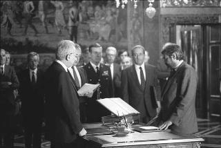 Il Presidente della Repubblica Francesco Cossiga presiede alla cerimonia di Giuramento del I Governo Goria