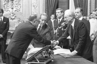 Il Presidente della Repubblica Francesco Cossiga presiede alla cerimonia di Giuramento del I Governo Goria