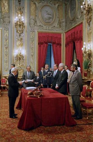 Il Presidente della Repubblica Francesco Cossiga presiede alla cerimonia di Giuramento del I Governo Goria