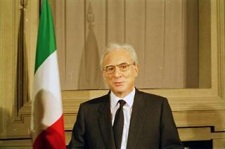 Il Presidente della Repubblica Francesco Cossiga presiede alla cerimonia di Giuramento del I Governo Goria
