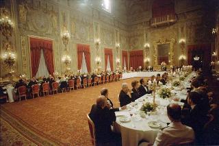 Visita ufficiale del Presidente della Repubblica d'Islanda, S.E. la Signora Vigdís Finnbogadóttir (5-7 ottobre 1987)