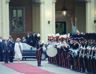 Visita ufficiale del Presidente della Repubblica d'Islanda, S.E. la Signora Vigdís Finnbogadóttir (5-7 ottobre 1987)