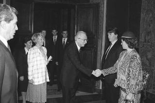Visita ufficiale del Presidente della Repubblica d'Islanda, S.E. la Signora Vigdís Finnbogadóttir (5-7 ottobre 1987)