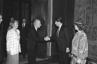 Visita ufficiale del Presidente della Repubblica d'Islanda, S.E. la Signora Vigdís Finnbogadóttir (5-7 ottobre 1987)