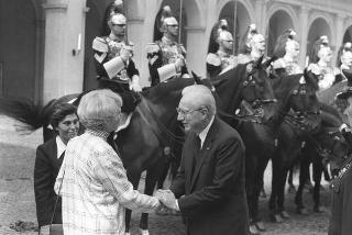 Visita ufficiale del Presidente della Repubblica d'Islanda, S.E. la Signora Vigdís Finnbogadóttir (5-7 ottobre 1987)