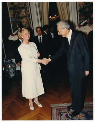 Visita ufficiale del Presidente della Repubblica d'Islanda, S.E. la Signora Vigdís Finnbogadóttir (5-7 ottobre 1987)