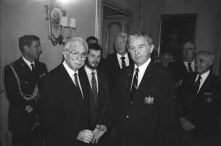 Il Presidente della Repubblica Francesco Cossiga incontra i  componenti della "Ancient and Honorable Artillery Company of Boston"