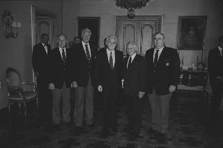 Il Presidente della Repubblica Francesco Cossiga incontra i  componenti della "Ancient and Honorable Artillery Company of Boston"