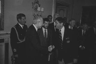 Il Presidente della Repubblica Francesco Cossiga incontra i  componenti della "Ancient and Honorable Artillery Company of Boston"