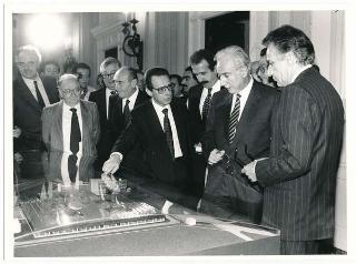 Il Presidente della Repubblica Francesco Cossiga a Bologna per il 150° anniversario della Cassa di Risparmio
