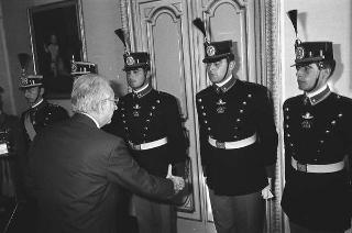 Incontro con una delegazione di allievi dell'Accademia militare di Modena, in servizio di Guardia d'Onore al Palazzo del Quirinale