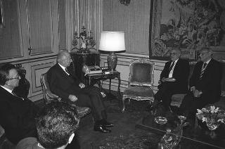 Il Presidente della Repubblica Francesco Cossiga incontra  Fenech Adami, primo ministro della Repubblica di Malta