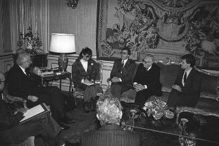 Incontro del Presidente della Repubblica Francesco Cossiga con Ton Frinking e Peter Corterier, rispettivamente presidente e segretario generale dell'Assemblea dell'Atlantico del Nord, accompagnati dall' on. Mariano Rumor, presidente della delegazione italiana presso l'Assemblea