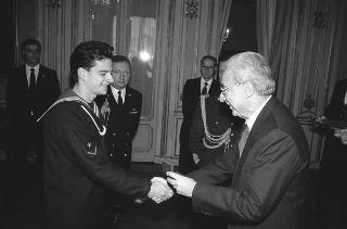 Incontro con una delegazione di allievi dell'Accademia Navale di Livorno, in servizio di Guardia d'Onore al Palazzo del Quirinale