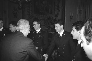 Incontro con una delegazione di allievi dell'Accademia Navale di Livorno, in servizio di Guardia d'Onore al Palazzo del Quirinale