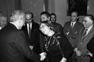 Adolfo Battaglia, ministro dell'industria, commercio e artigianato, con il Consiglio nazionale dell'artigianato