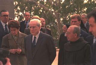 Il Presidente della Repubblica Francesco Cossiga durante il viaggio in Israele (18 - 21 dicembre 1987)