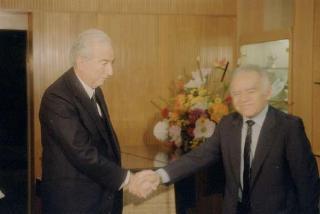 Il Presidente della Repubblica Francesco Cossiga durante il viaggio in Israele (18 - 21 dicembre 1987)