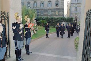 Visita del Presidente della Repubblica Francesco Cossiga alle Caserme dell'Ufficio Presidenziale della Polizia di Stato, del Nucleo Carabinieri Presidenziale e dei Carabinieri Guardie del Presidente della Repubblica