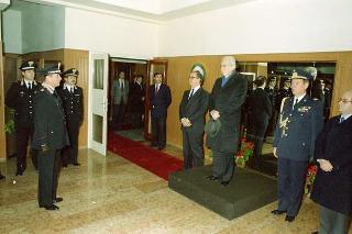 Visita del Presidente della Repubblica Francesco Cossiga alle Caserme dell'Ufficio Presidenziale della Polizia di Stato, del Nucleo Carabinieri Presidenziale e dei Carabinieri Guardie del Presidente della Repubblica
