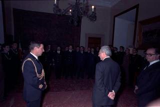 Visita del Presidente della Repubblica Francesco Cossiga alle Caserme dell'Ufficio Presidenziale della Polizia di Stato, del Nucleo Carabinieri Presidenziale e dei Carabinieri Guardie del Presidente della Repubblica