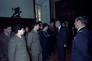 Visita del Presidente della Repubblica Francesco Cossiga alle Caserme dell'Ufficio Presidenziale della Polizia di Stato, del Nucleo Carabinieri Presidenziale e dei Carabinieri Guardie del Presidente della Repubblica
