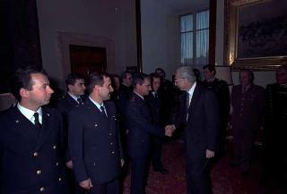 Visita del Presidente della Repubblica Francesco Cossiga alle Caserme dell'Ufficio Presidenziale della Polizia di Stato, del Nucleo Carabinieri Presidenziale e dei Carabinieri Guardie del Presidente della Repubblica