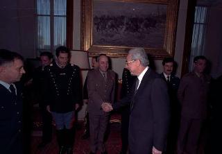 Visita del Presidente della Repubblica Francesco Cossiga alle Caserme dell'Ufficio Presidenziale della Polizia di Stato, del Nucleo Carabinieri Presidenziale e dei Carabinieri Guardie del Presidente della Repubblica